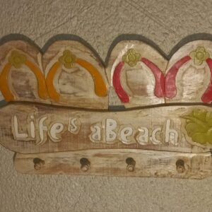 Four Hooks Wooden Wall Hanger