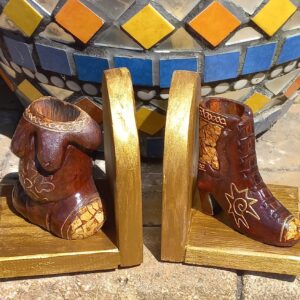 Bookend
