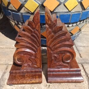 Bookend