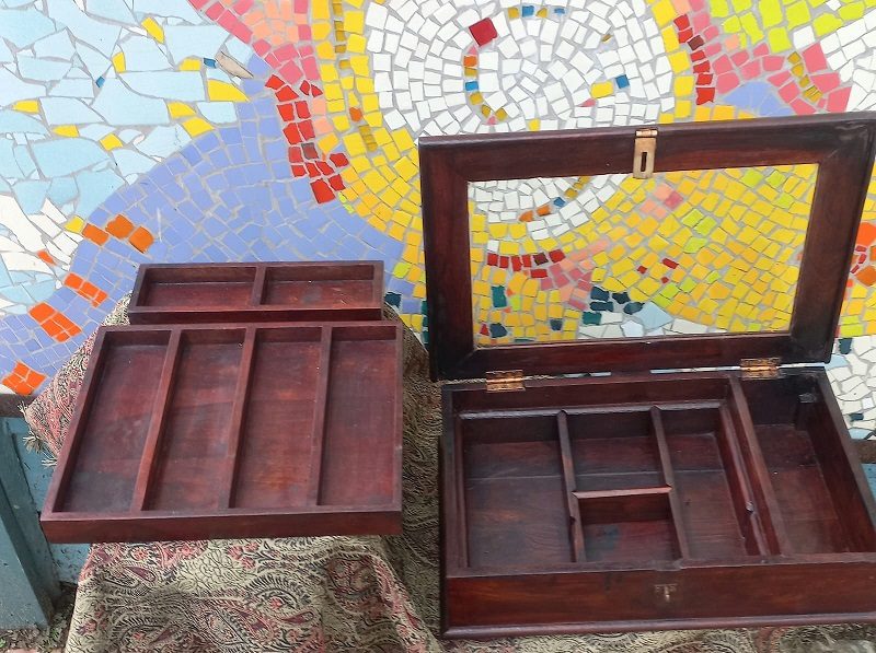 Crafted Wooden Jewellery and Watch Box from India - Image 3